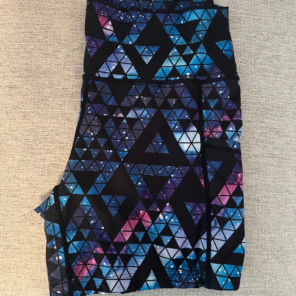 Constantly Varied Gear (CVG) Size Large 5-Inch Shorts - Stardust